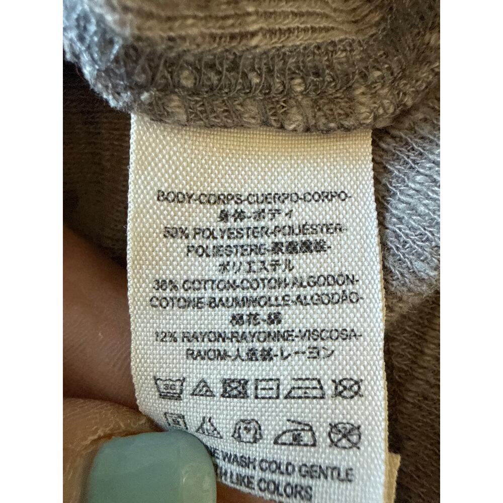 Free People We The Free Turtle Neck Slit Back Hi-Lo Sweater Size XS Taupe - Picture 13 of 14